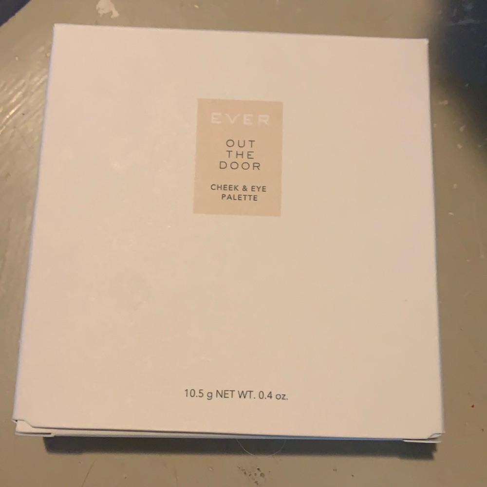 EVER OUT THE DOOR CHEEK/EYE PALETTE NIP BOLD/BRAVE